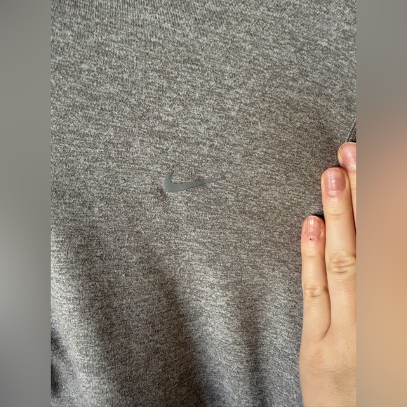 Nike Gray Dri-FIT Quarter-Zip Top - Picture 2 of 8